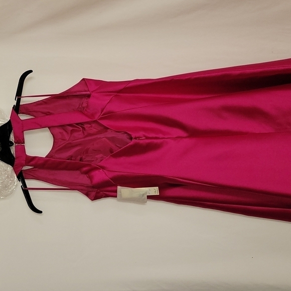 𝅺Eliza J Fuschia Embellished Neck Mikado Gown - Picture 13 of 13